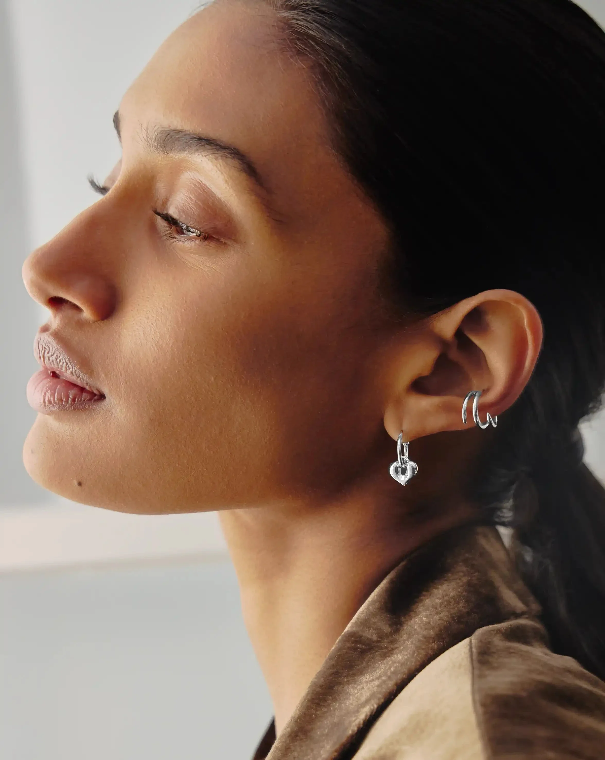 Claw Lacuna Ear Cuff - Image 3