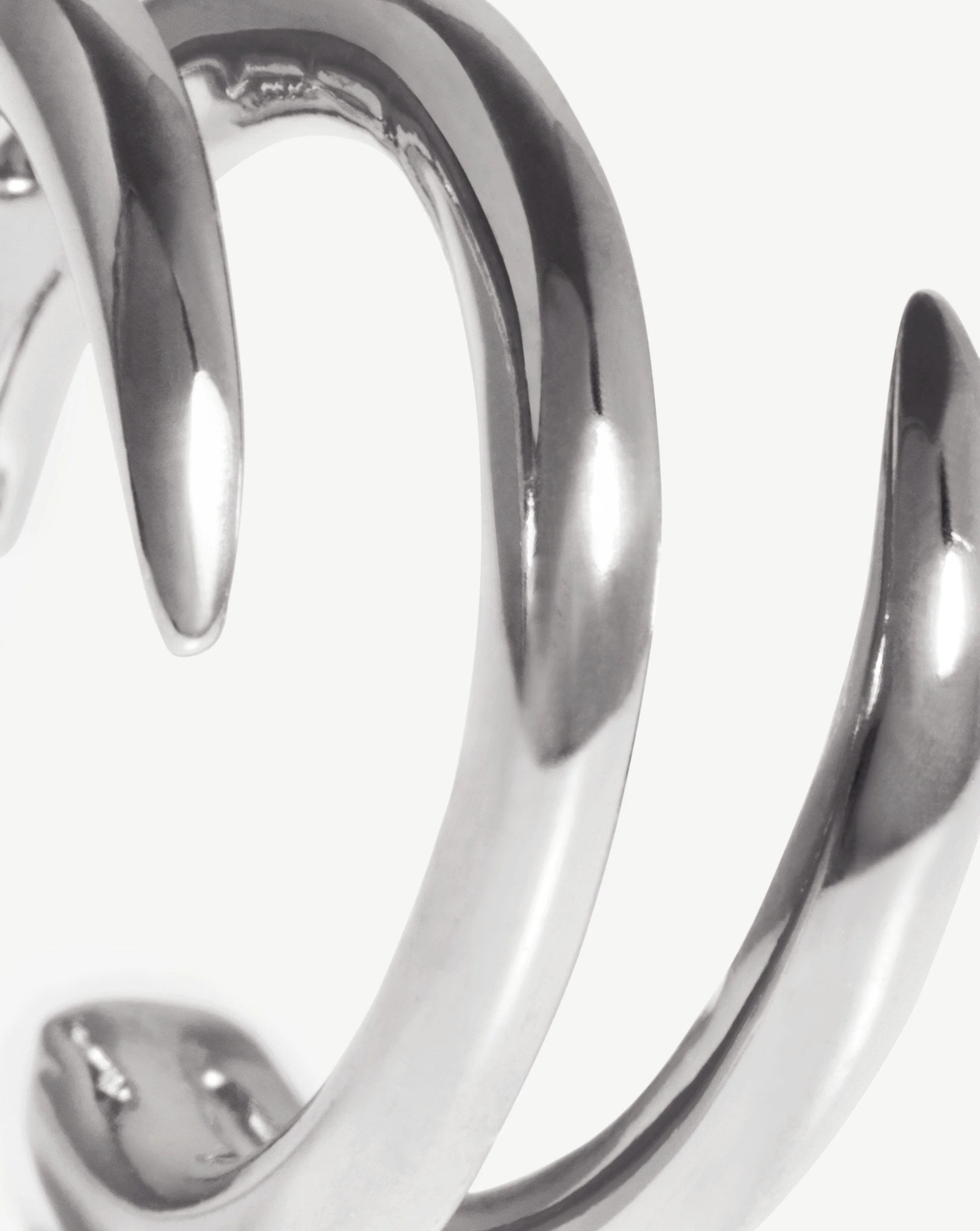 Claw Lacuna Ear Cuff - Image 4