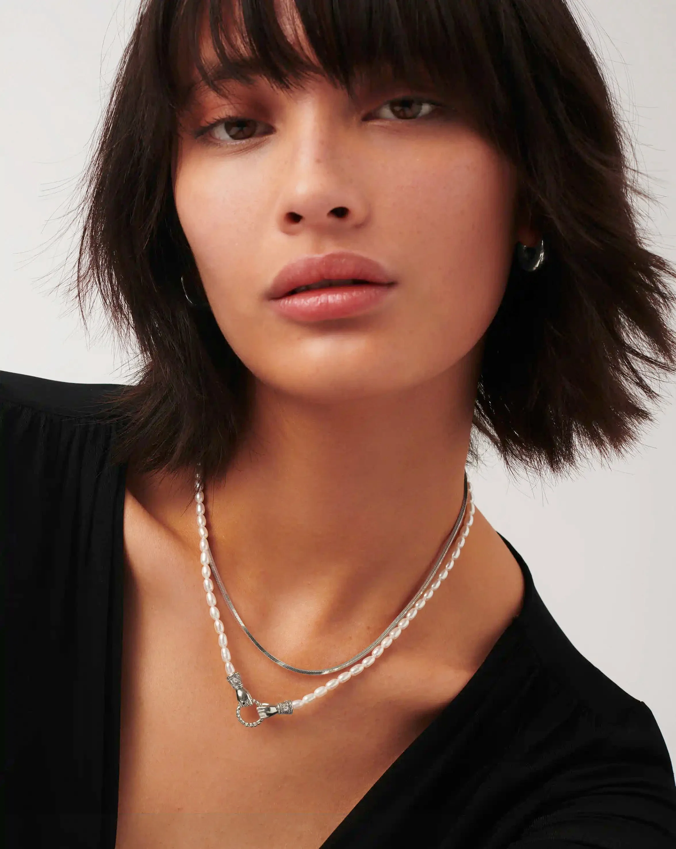 Harris Reed In Good Hands Pearl Necklace | Silver Plated/Pearl & Black Onyx - Image 3