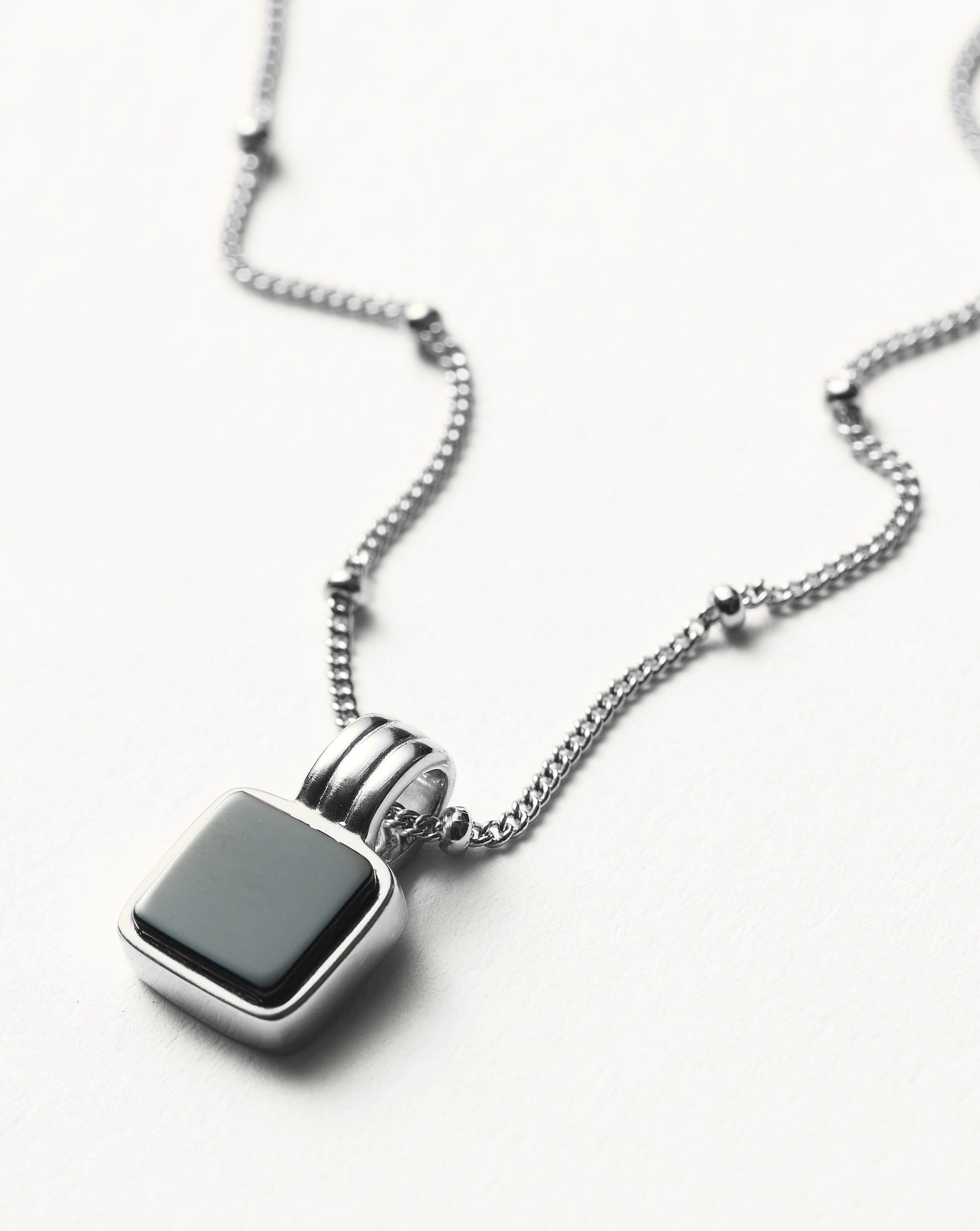 Lucy Williams Square Onyx Necklace | Sterling Silver/Black Onyx - Image 4