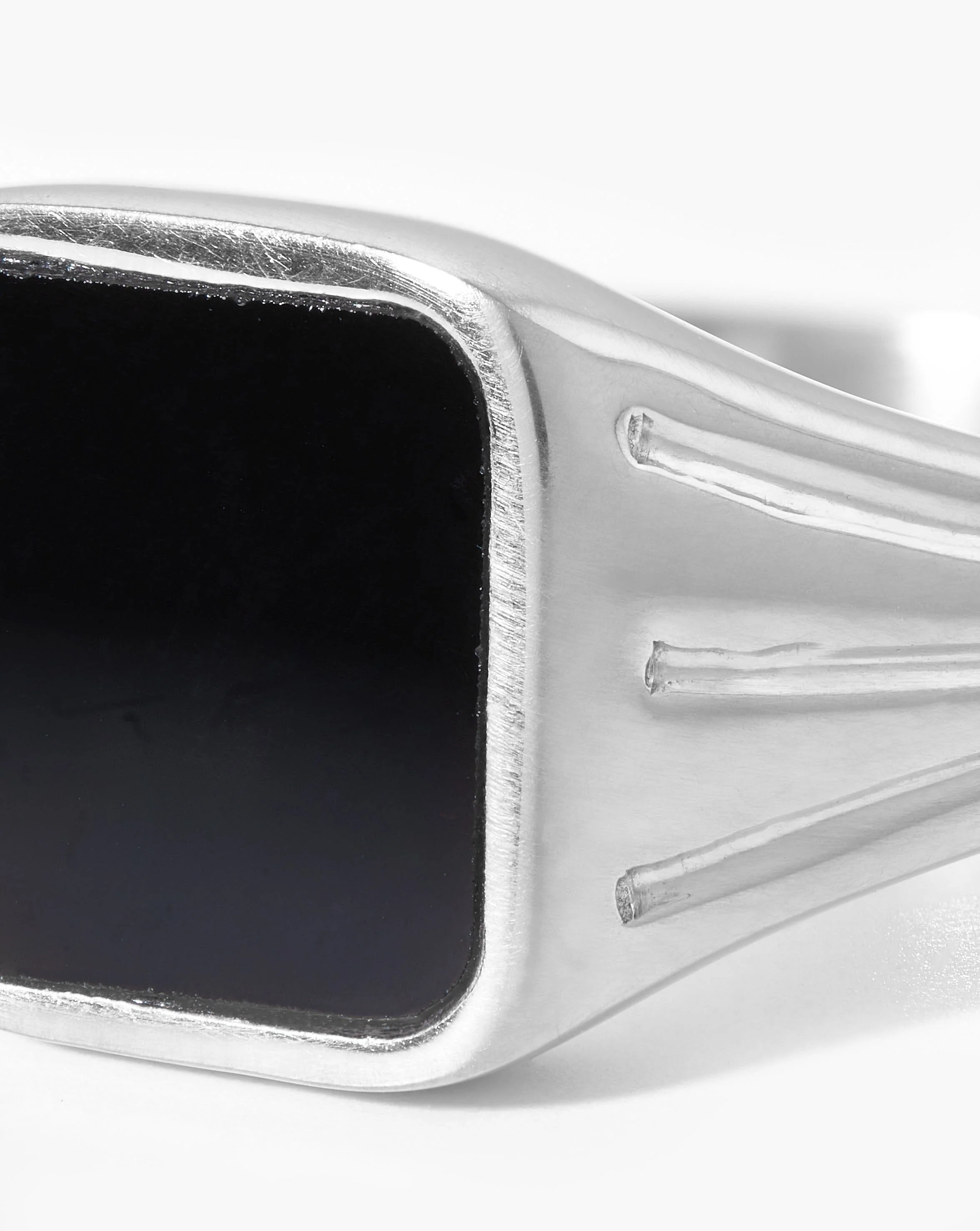 Lucy Williams Square Signet Ring | Sterling Silver/Black Spinel - Image 5